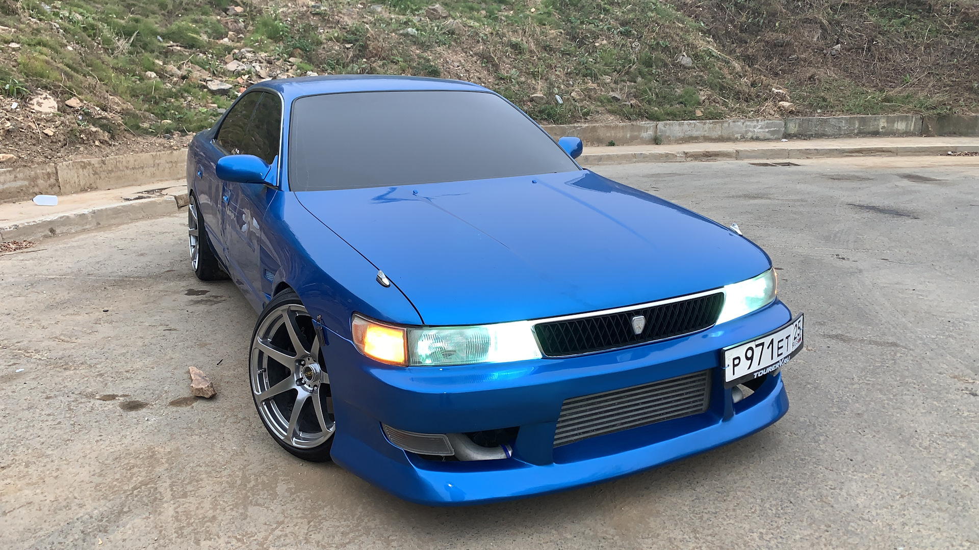 Blue 90. Toyota Chaser 90 синий. Тойота Чайзер 90. Тойота Чайзер синий. Toyota Chaser 90 Tourer v.