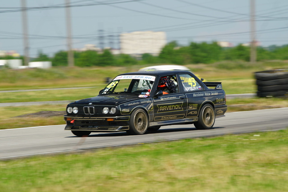 Фото в бортжурнале BMW 3 series Coupe (E30)