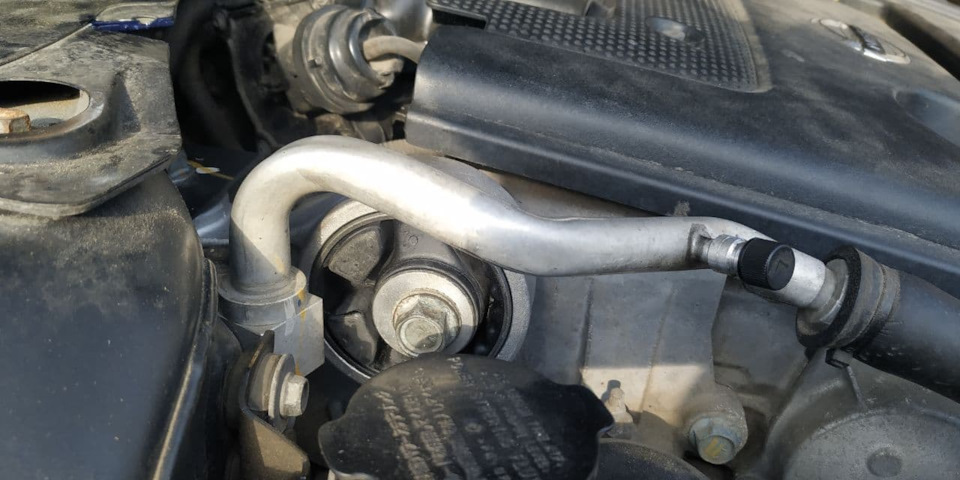 Новая опора на своем месте — Nissan Teana (J32)