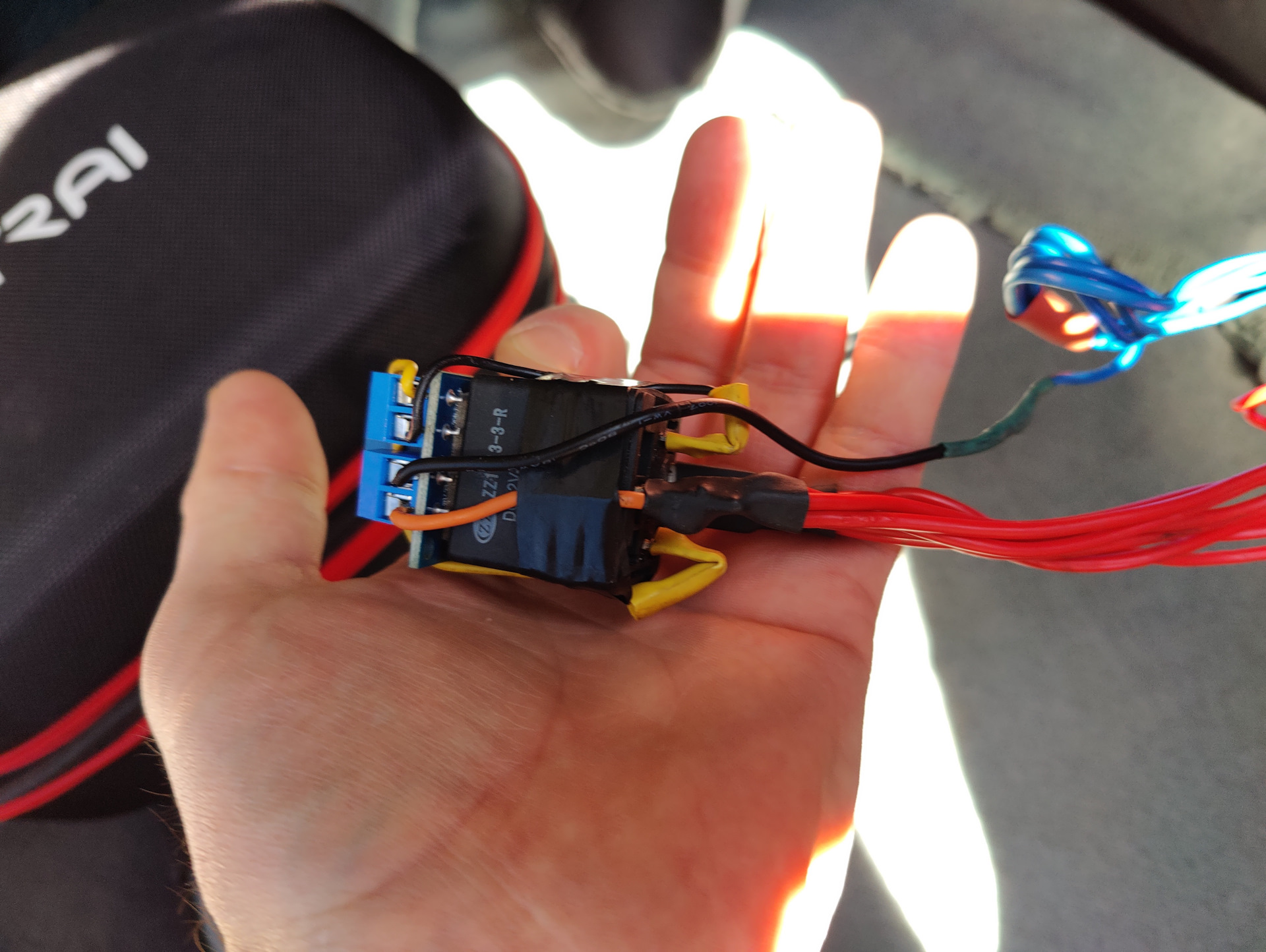 Kia K5 пропадает звук мультимедиа сенсорных кнопок и парктроника ...