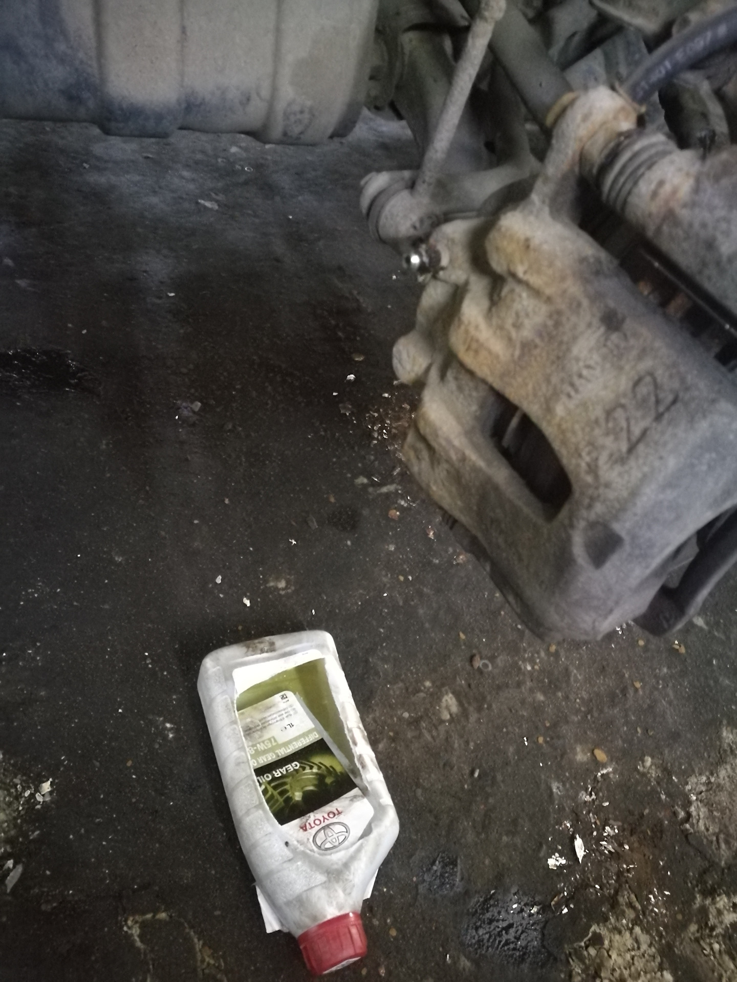 Инспекция тормозов — Hyundai Solaris, 1,6 л, 2011 года | плановое ТО ...