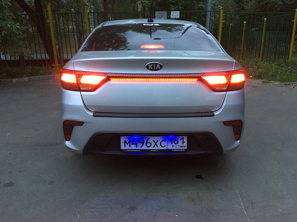 Фонарь led центральный на крышку багажника kia cerato 4 вместо отражателя