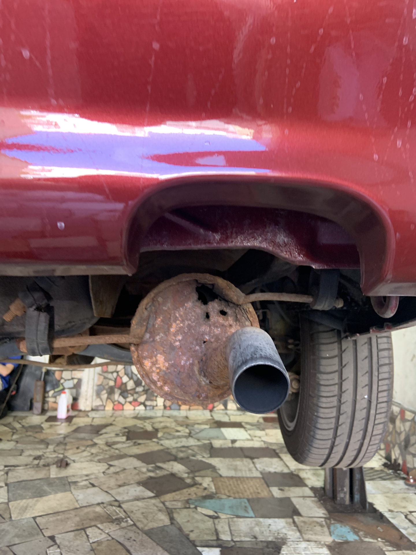 Новый глушитель — Mazda 626 IV (GE), 1,8 л, 1996 года | визит на сервис ...