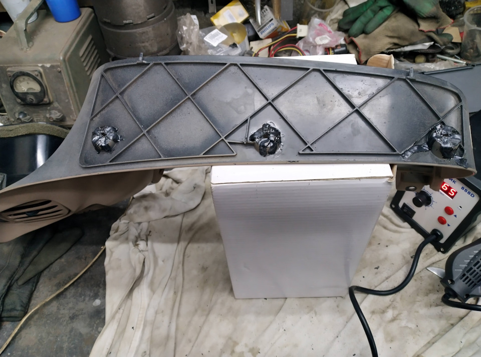 Зашкаливает стрелка температуры двигателя, битва проиграна — Lincoln ...