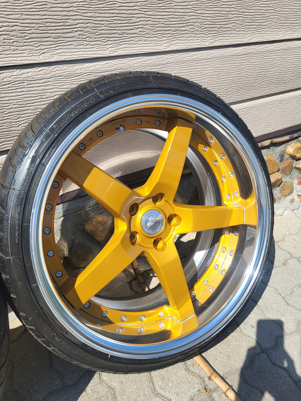 Фото в бортжурнале Toyota Crown Hybrid