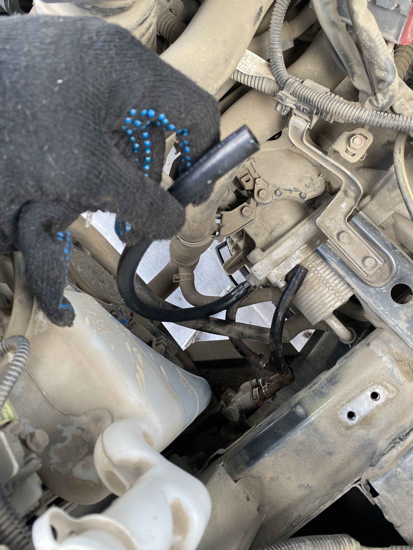 Замена масла в вариаторе и ОЖ — Mitsubishi Outlander (3G), 2 л, 2013 ...