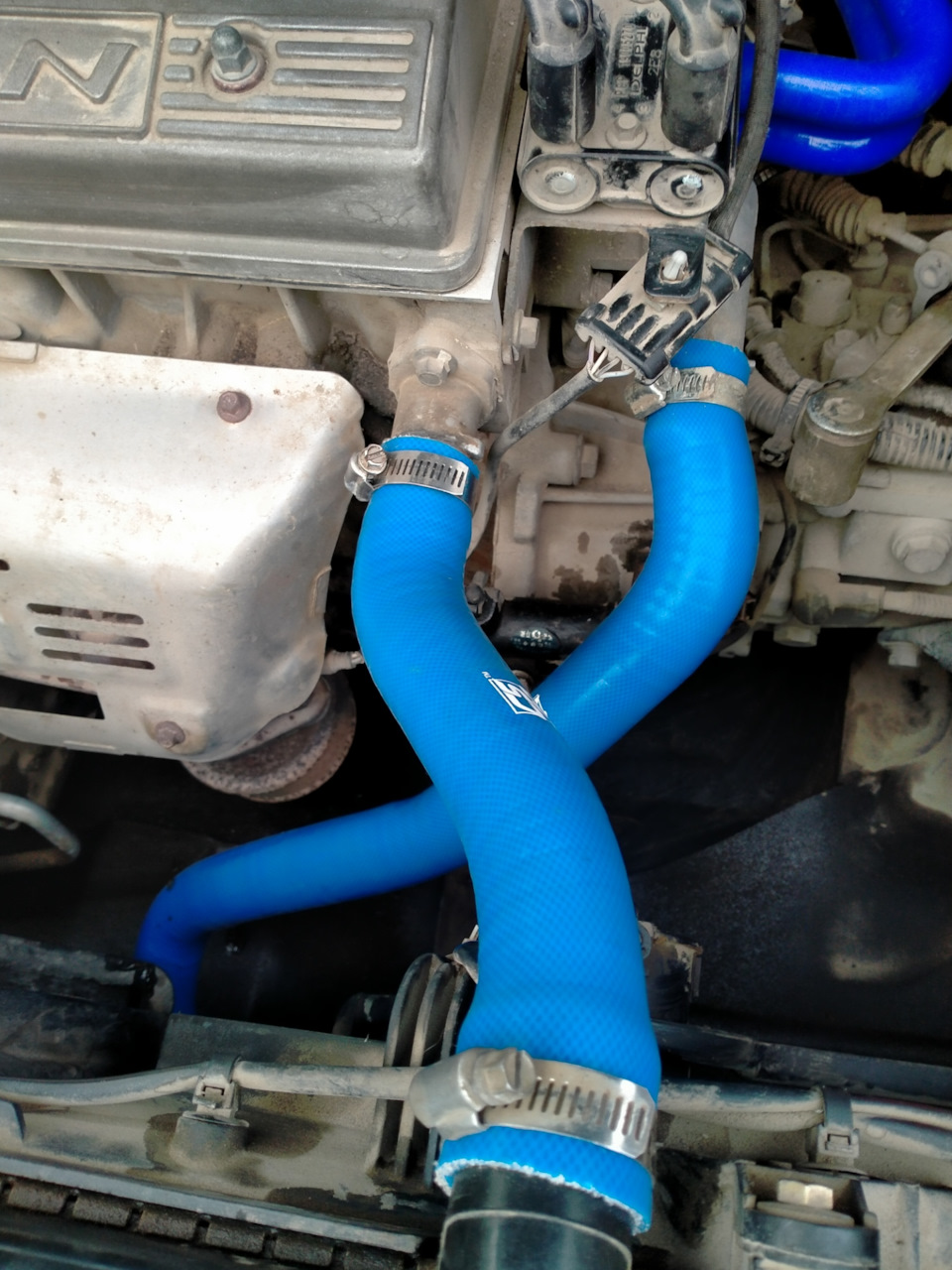 Сколько антифриза лифан солано. Антифриз на лифан солано артикул 2013. Бачок охлаждающей жидкости лифан х 60. Расширительные бачки лифан х60. Антифриз лифан х50.