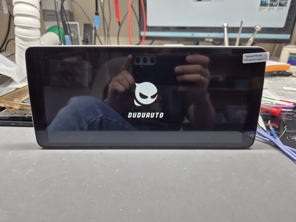 первый запуск на столе — Audi Q3 (1G)