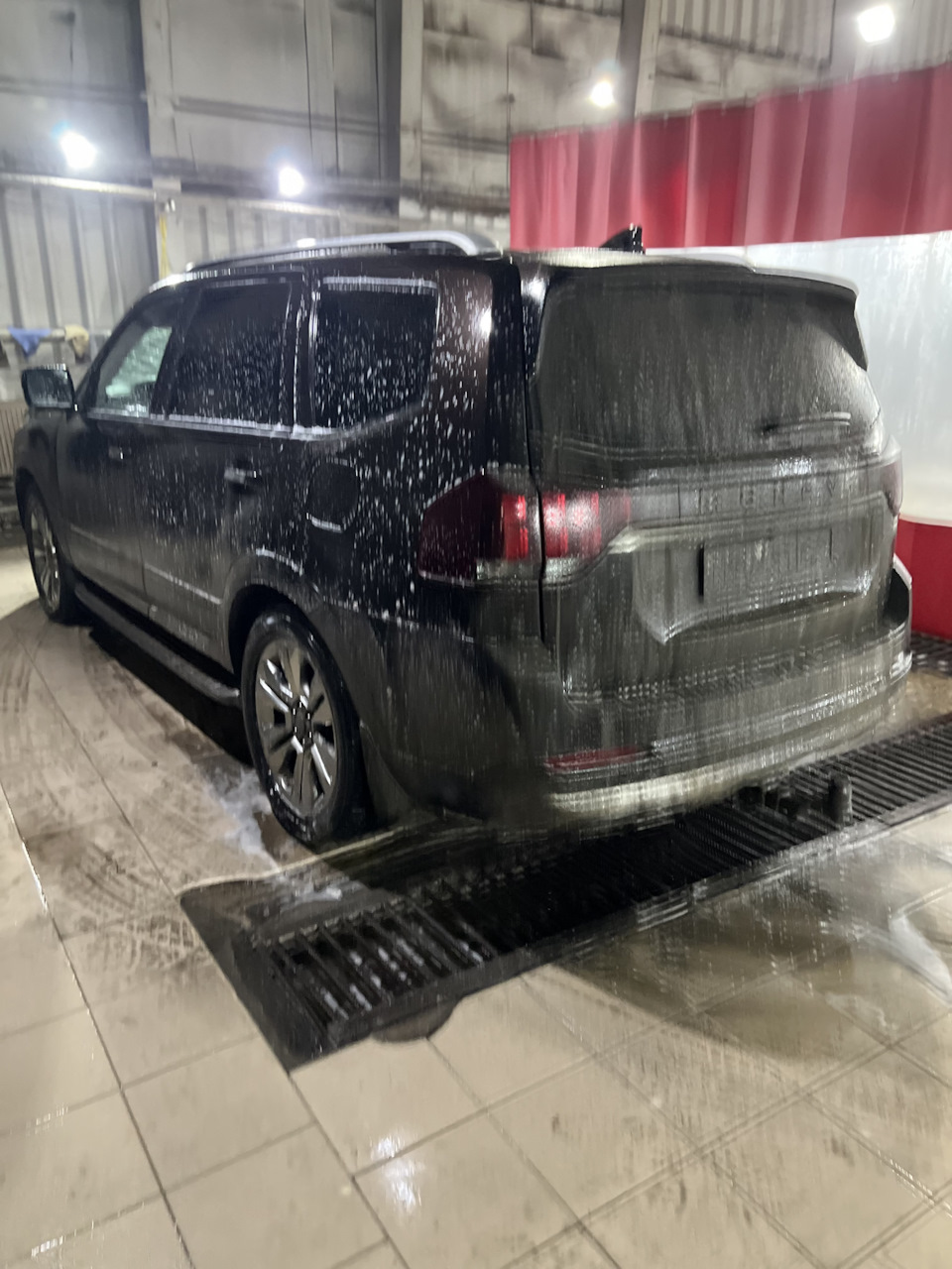 Photo from the logbook KIA Mohave (HM2)