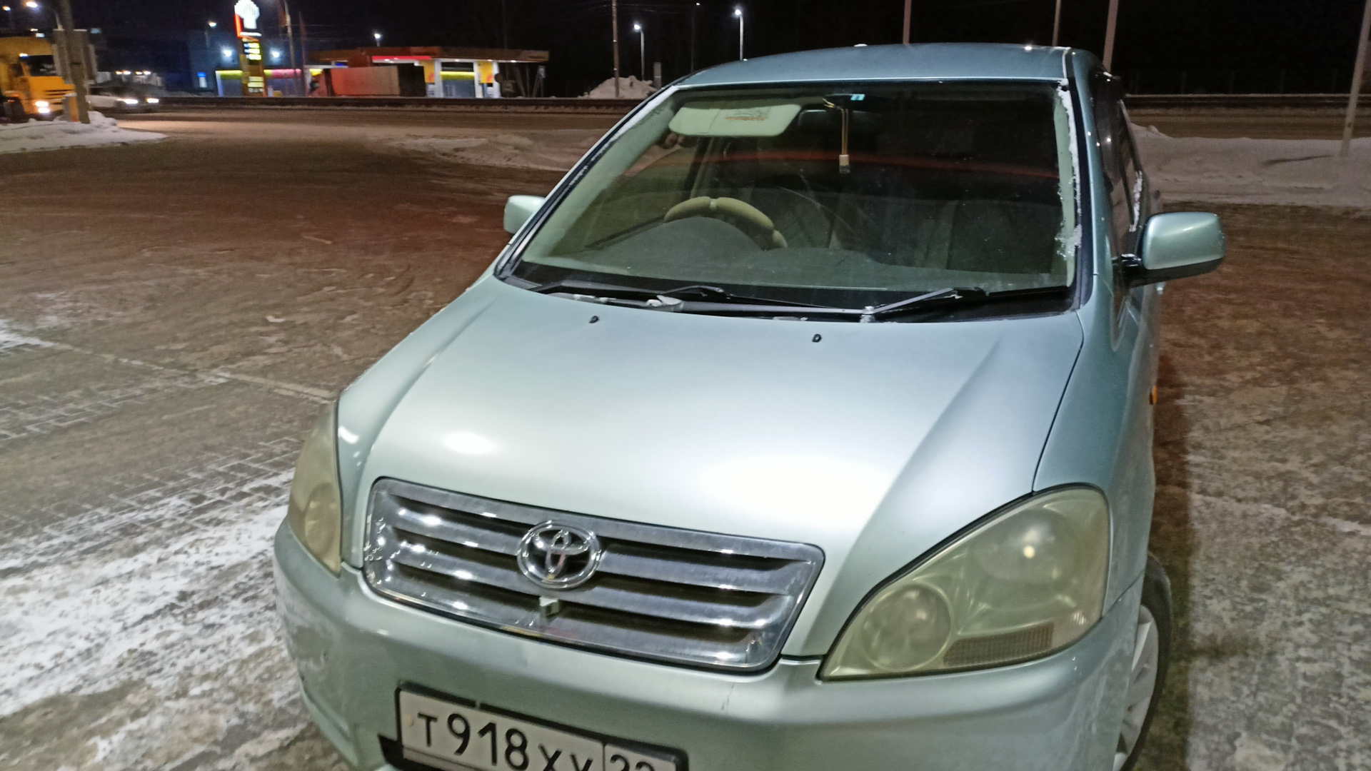 Toyota Ipsum (21) 2.4 бензиновый 2002 | на DRIVE2