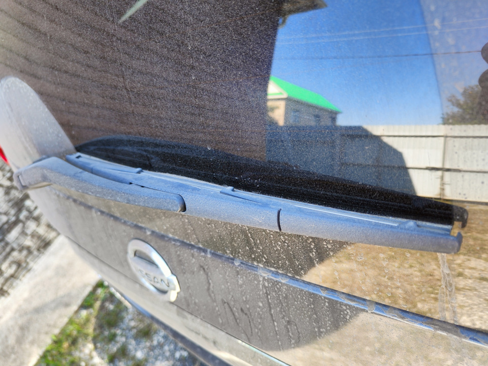 Задний — Nissan X-Trail II (t31)