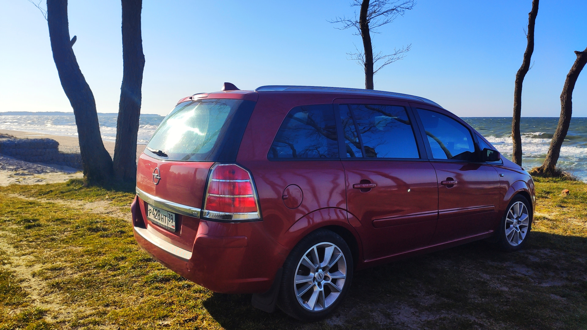 Opel Zafira B 1.8 бензиновый 2006 | Бордовая Зефирка на DRIVE2