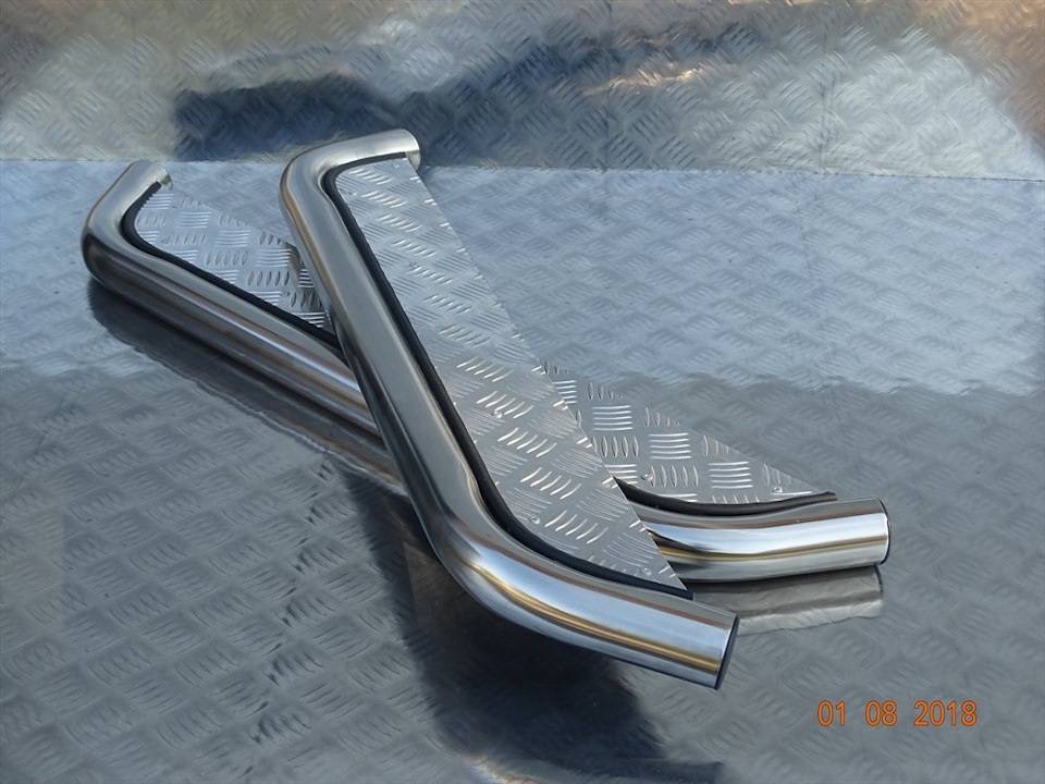 Боковые подножки для Газель Некст, Соболь, Бизнес — Автопорог на DRIVE2
