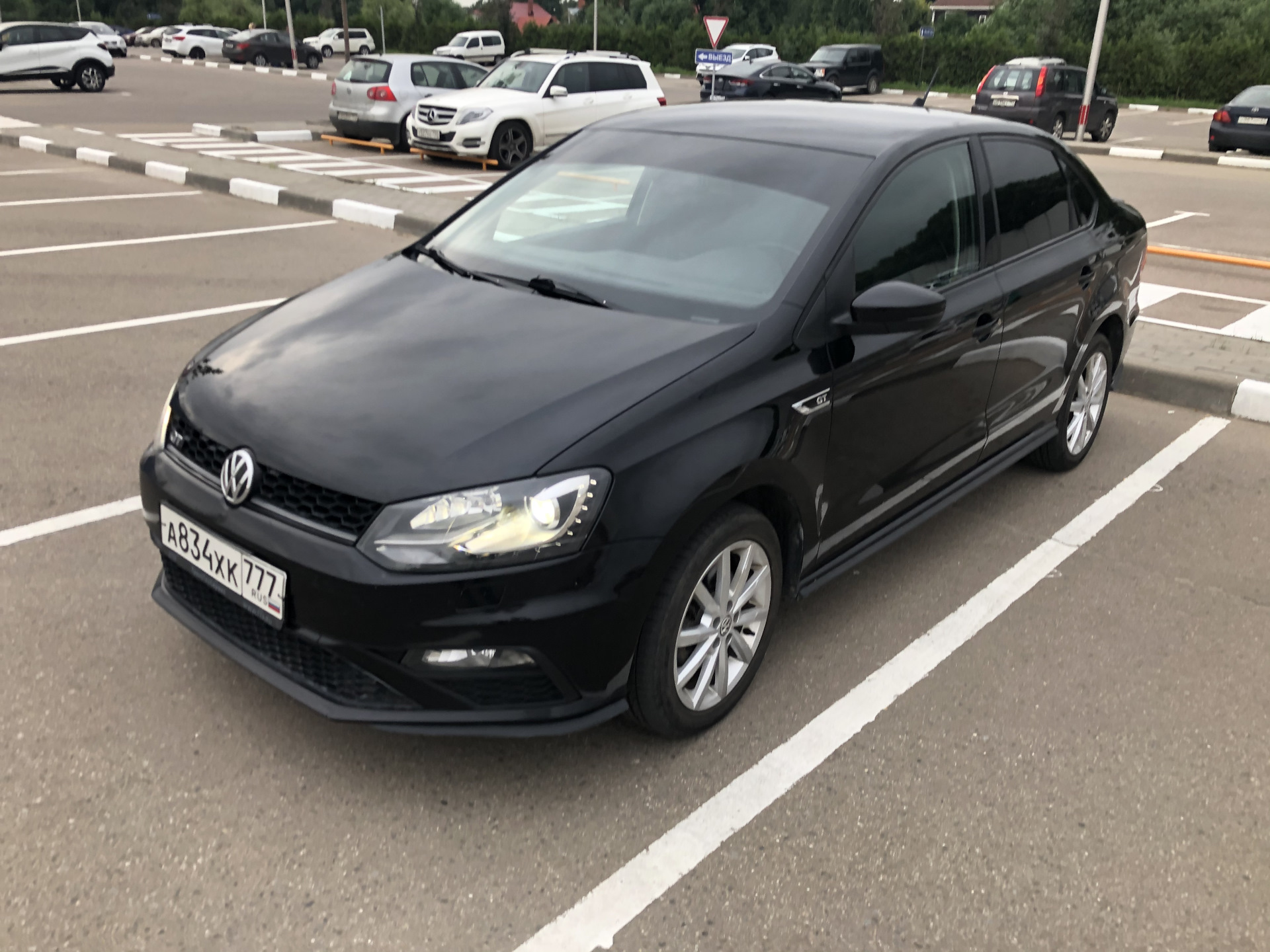 Volkswagen Polo sedan 2016 черный