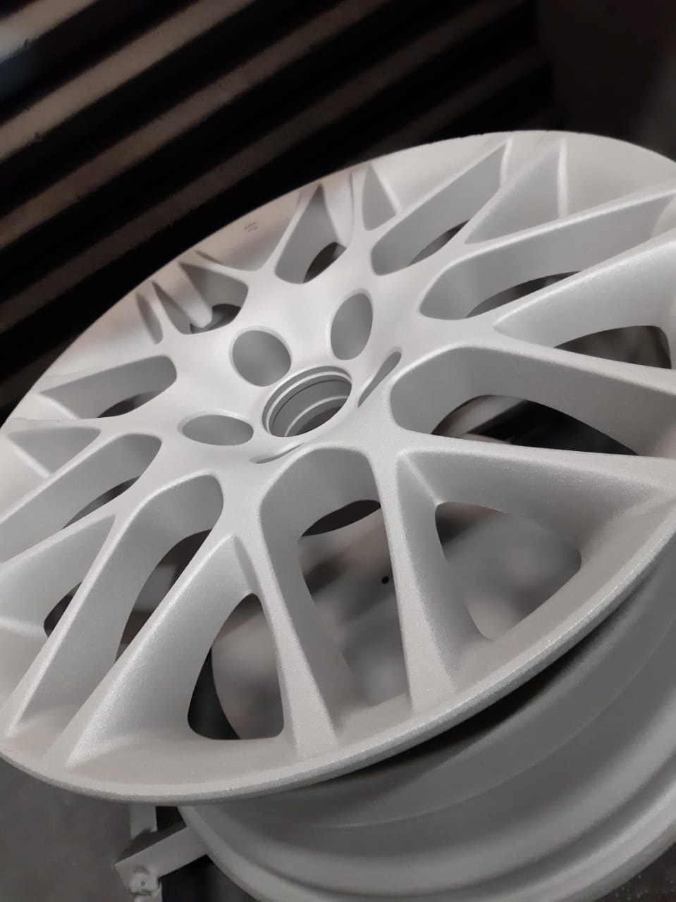 Полностью отпескоструили! — Lexus IS II