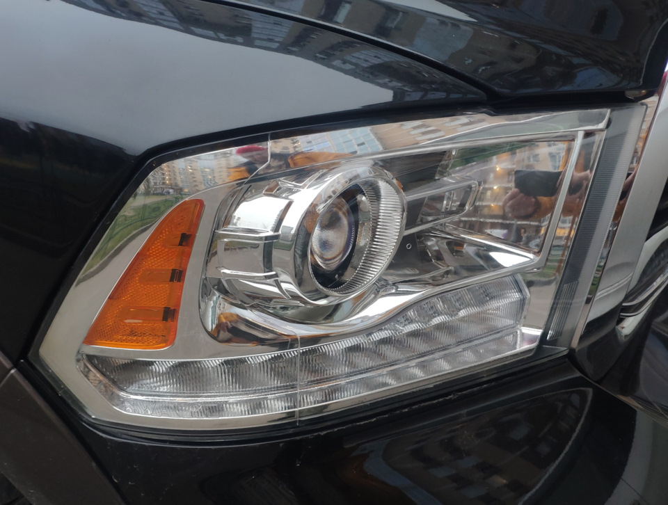 Опять запотела фара — Dodge Ram, 5,7 л, 2017 года | своими руками | DRIVE2