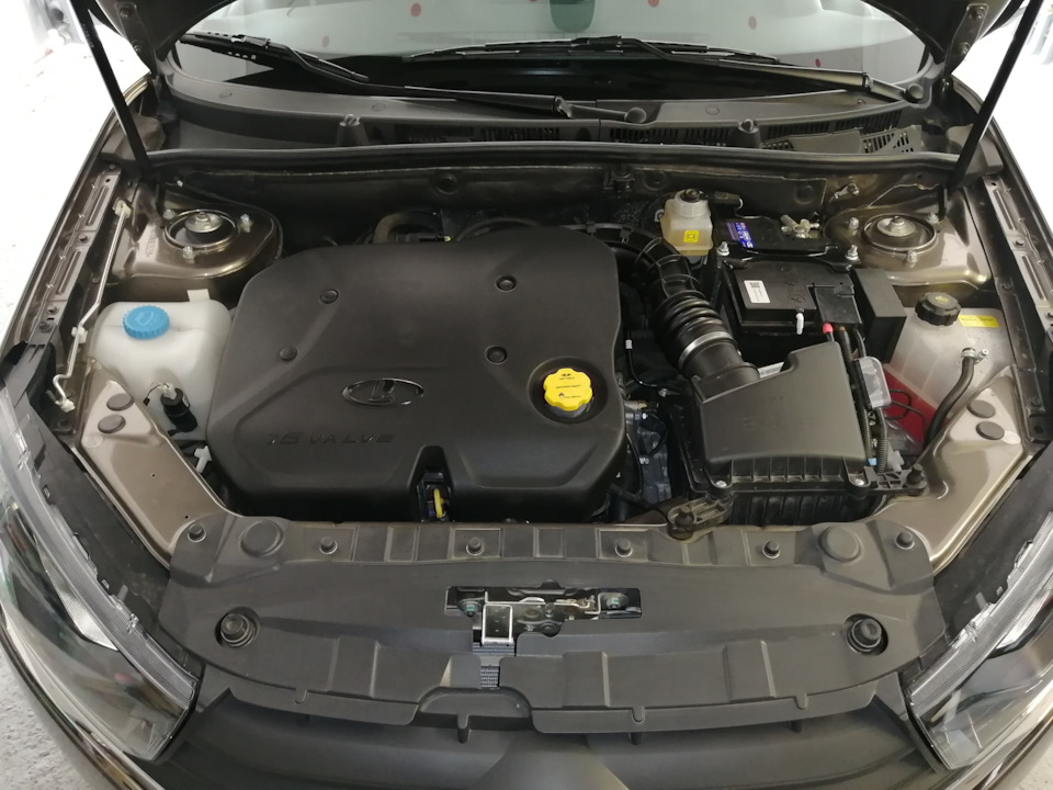 Тепловой экран на катализатор и крышка двс. — Lada Гранта (2G) FL, 1,6 ...