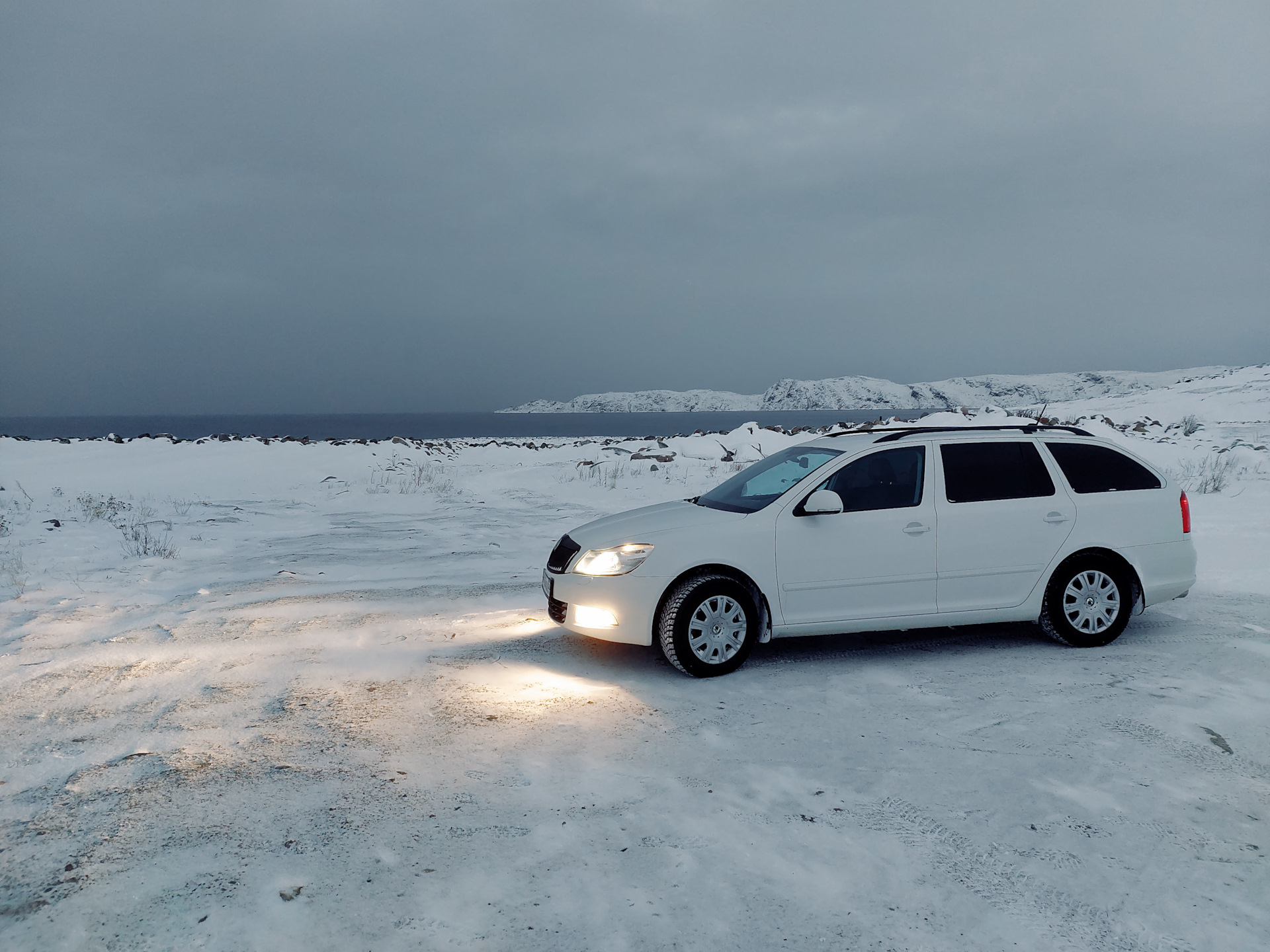 Поездка в Териберку. Отчет. Часть 1 (Дорога и впечатления) — Skoda Octavia  Combi A5 Mk2, 2 л, 2013 года | путешествие | DRIVE2