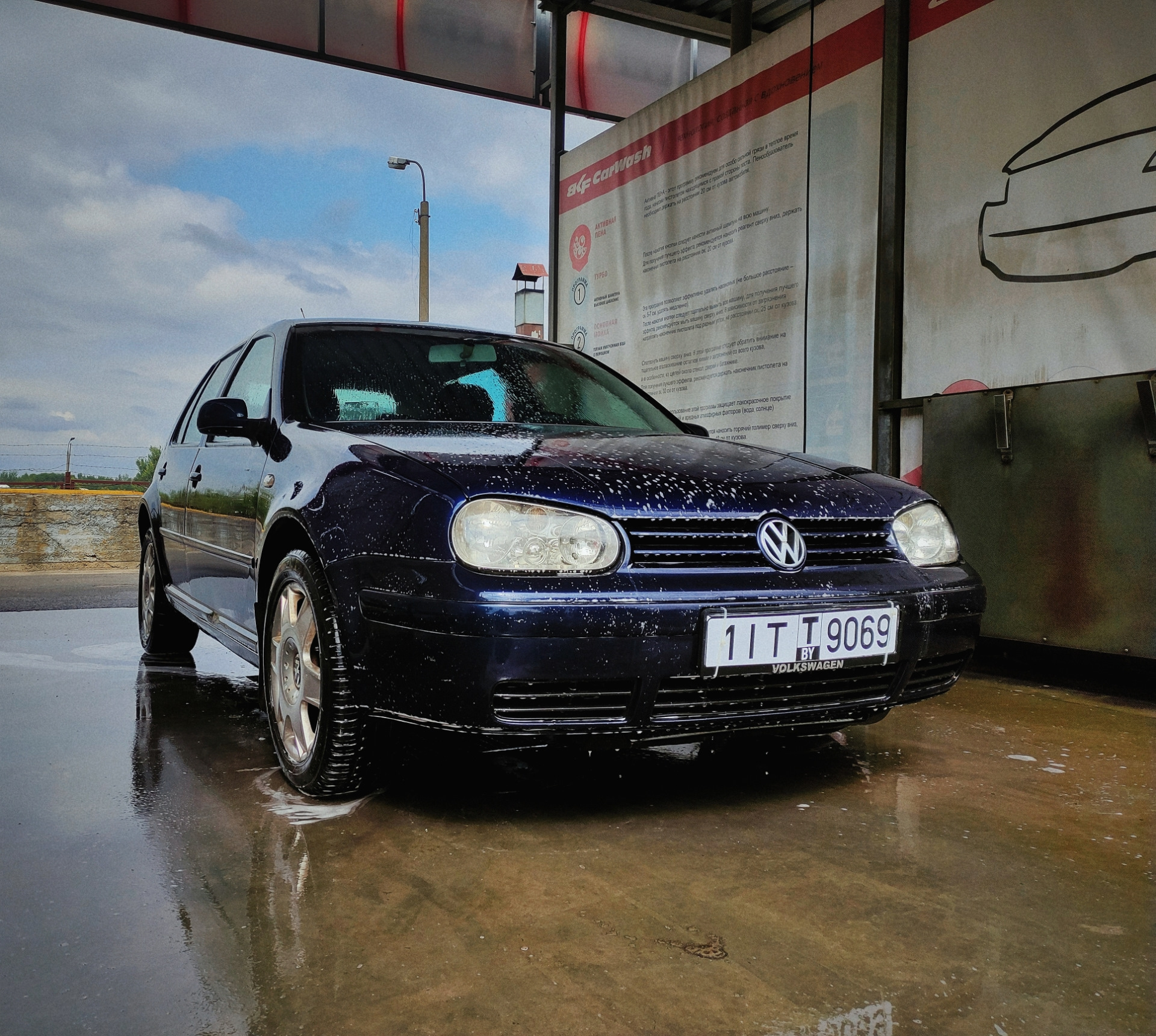 Помылся, наконец 💦 — Volkswagen Golf Mk4, 1,6 л, 2000 года | мойка | DRIVE2