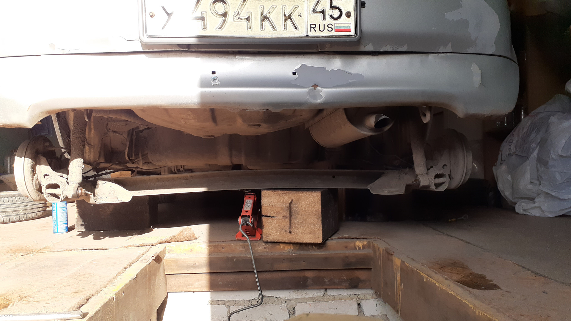 Как поменять заднюю балку тойота Замена сайлентблоков задней балки - Toyota Vitz (10), 1 л, 2000 года своими рука