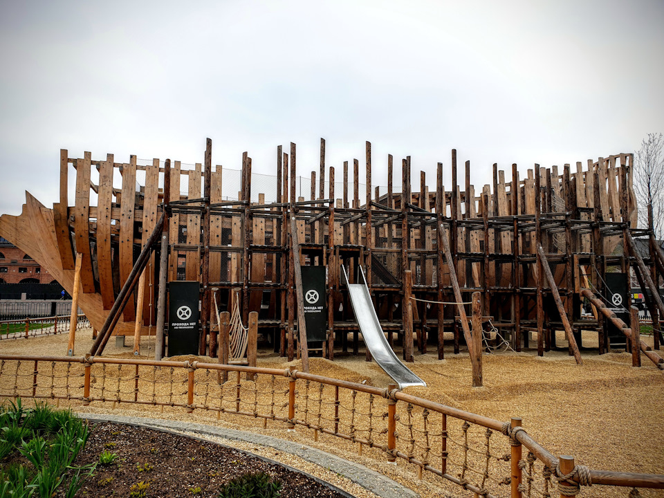 Фото в бортжурнале Audi A4 (B9)