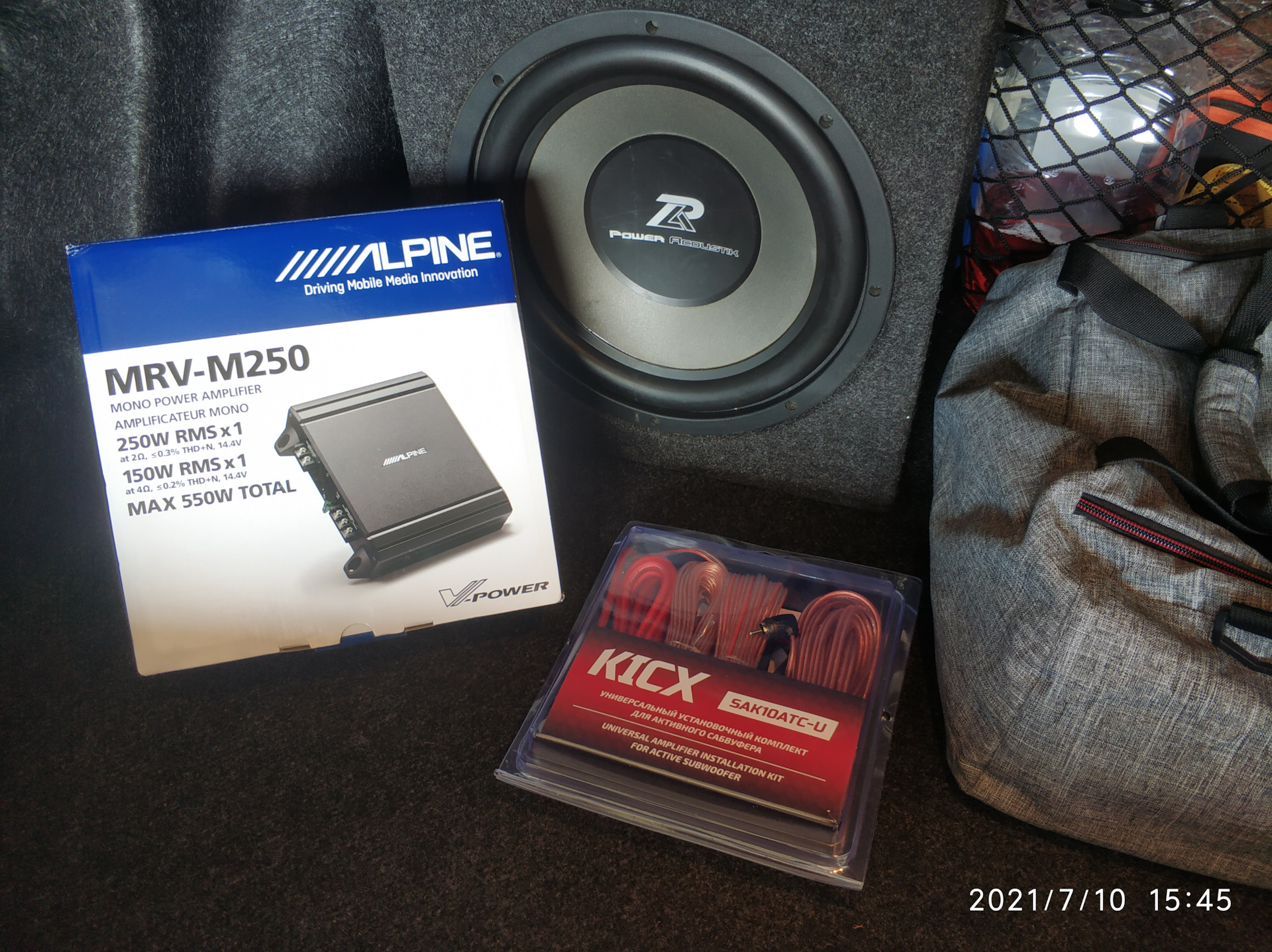 Alpine mrv m250. MRV-m250. Усилитель Alpine MRV-m250. Сабик JBL.