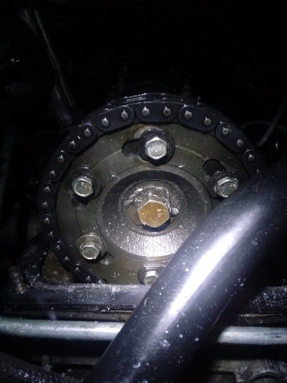 Чтобы не потерять начального положения РЗ, сделал две метки с переди. — Lada 2120 Надежда