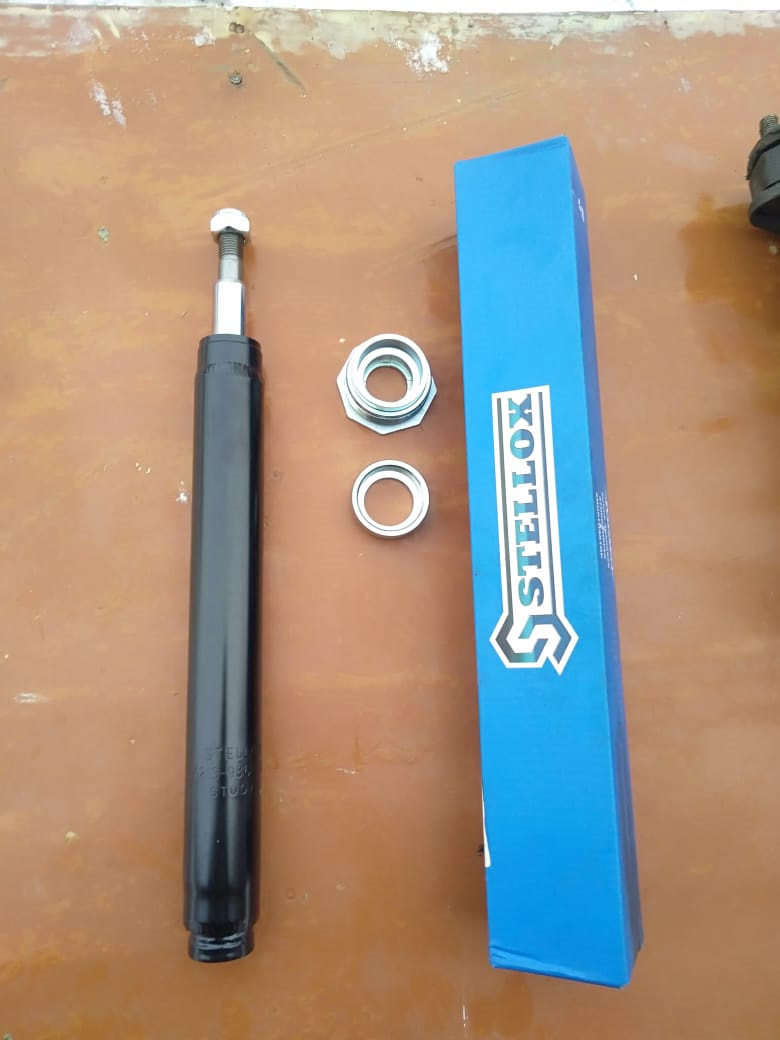 Потекла передняя левая стойка амортизатора. Часть 1. — Suzuki Every ...