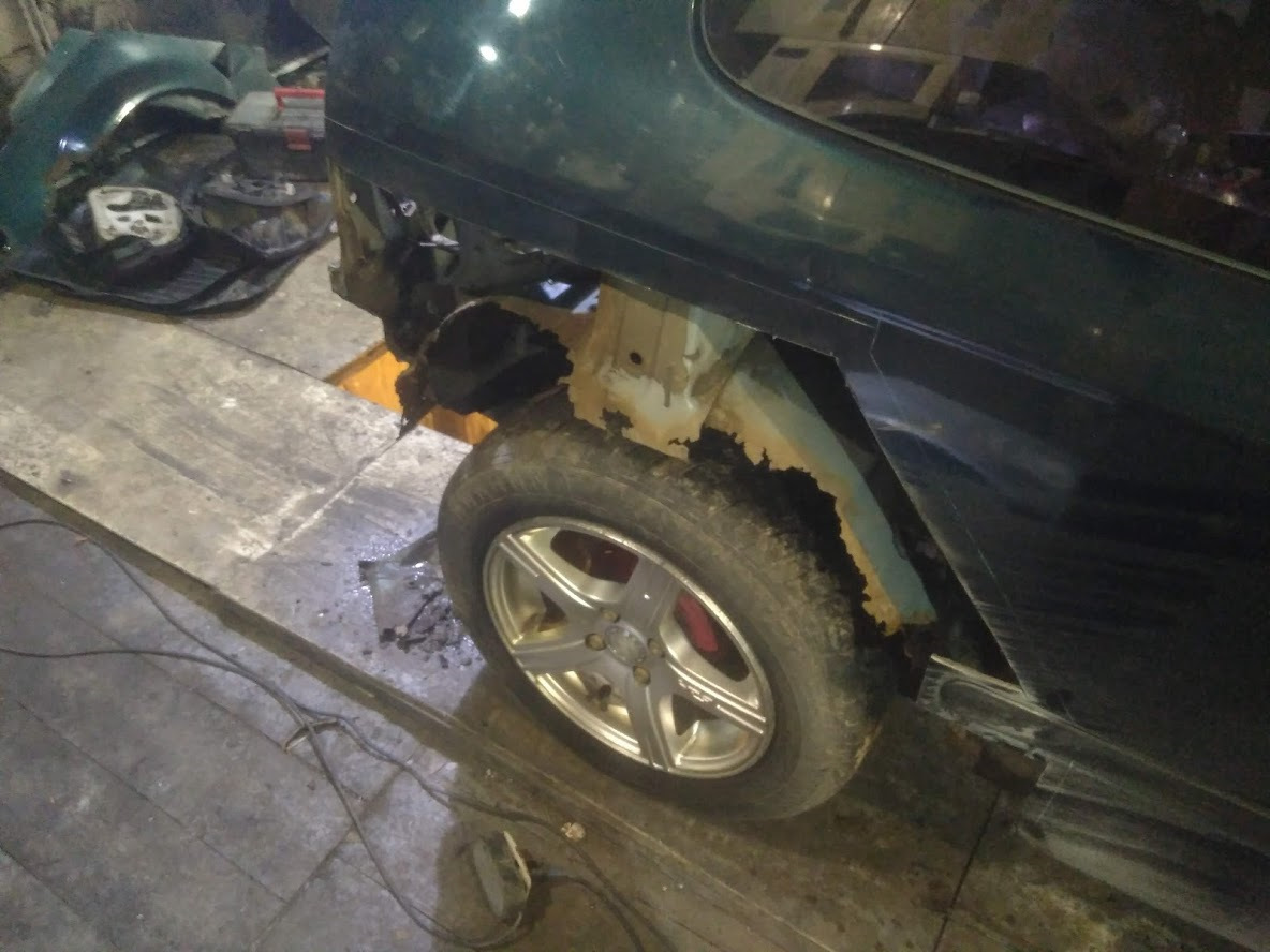 Переварка арок и порогов — Honda Civic Hatchback (6G), 1,4 л, 1996 года ...