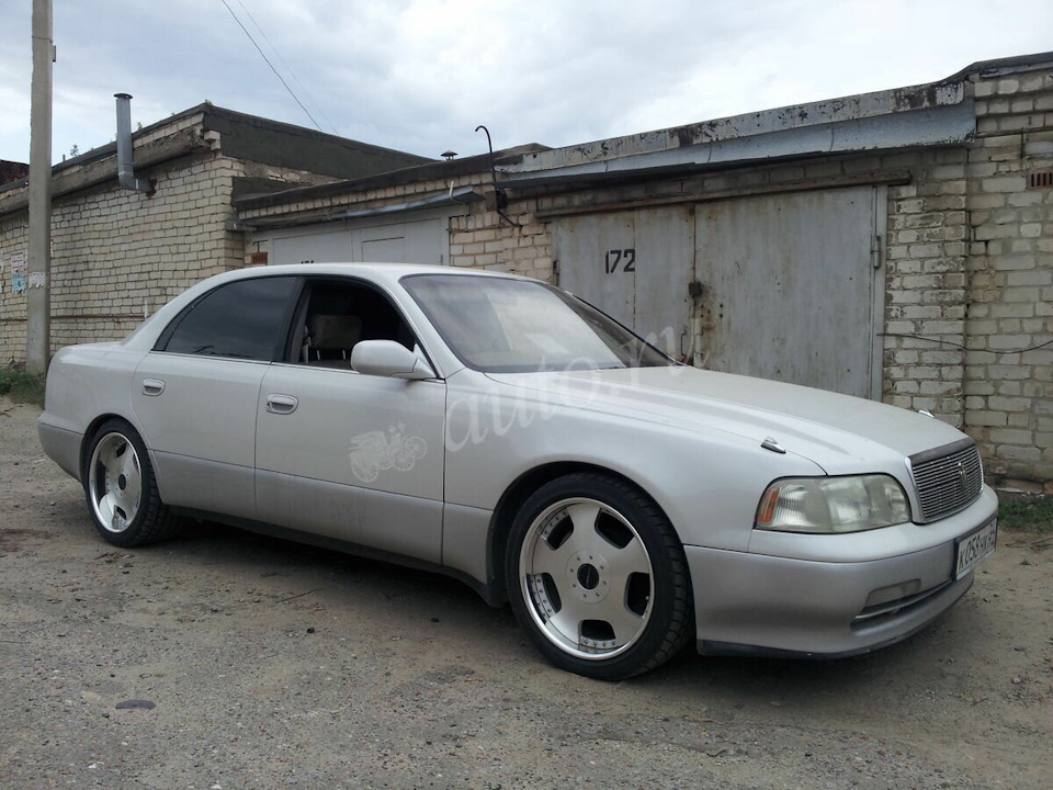 Toyota Crown Majesta 1991