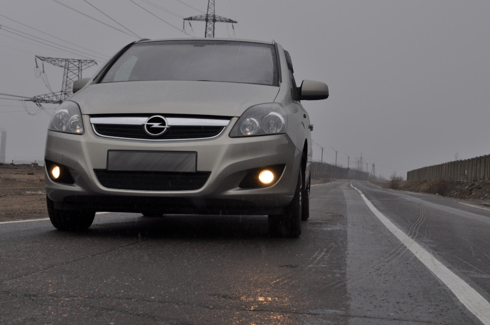 Фото в бортжурнале Opel Zafira B