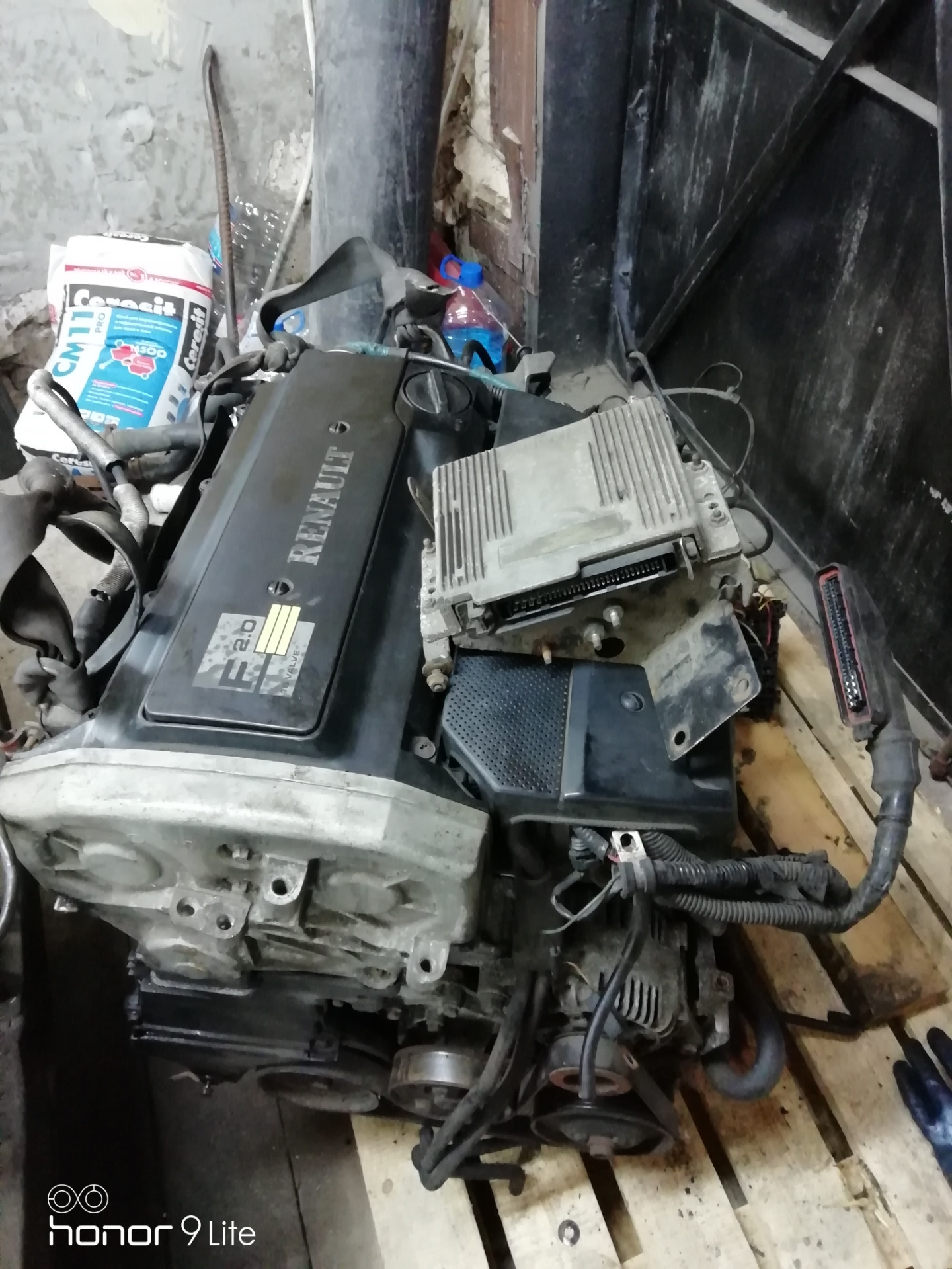 А вот и я — Москвич Святогор, 2 л, 1998 года | запчасти | DRIVE2