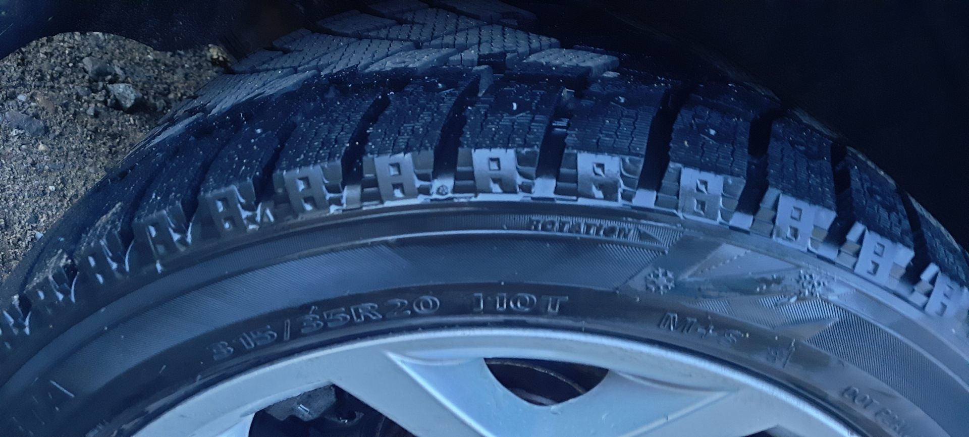 Купил зимнюю резину — BMW X5 (E70), 4,8 л, 2007 года шины DRIVE2