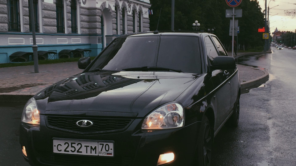 вибрация по всему салону и неадекватная подвеска — Lada Приора седан, 1 ...