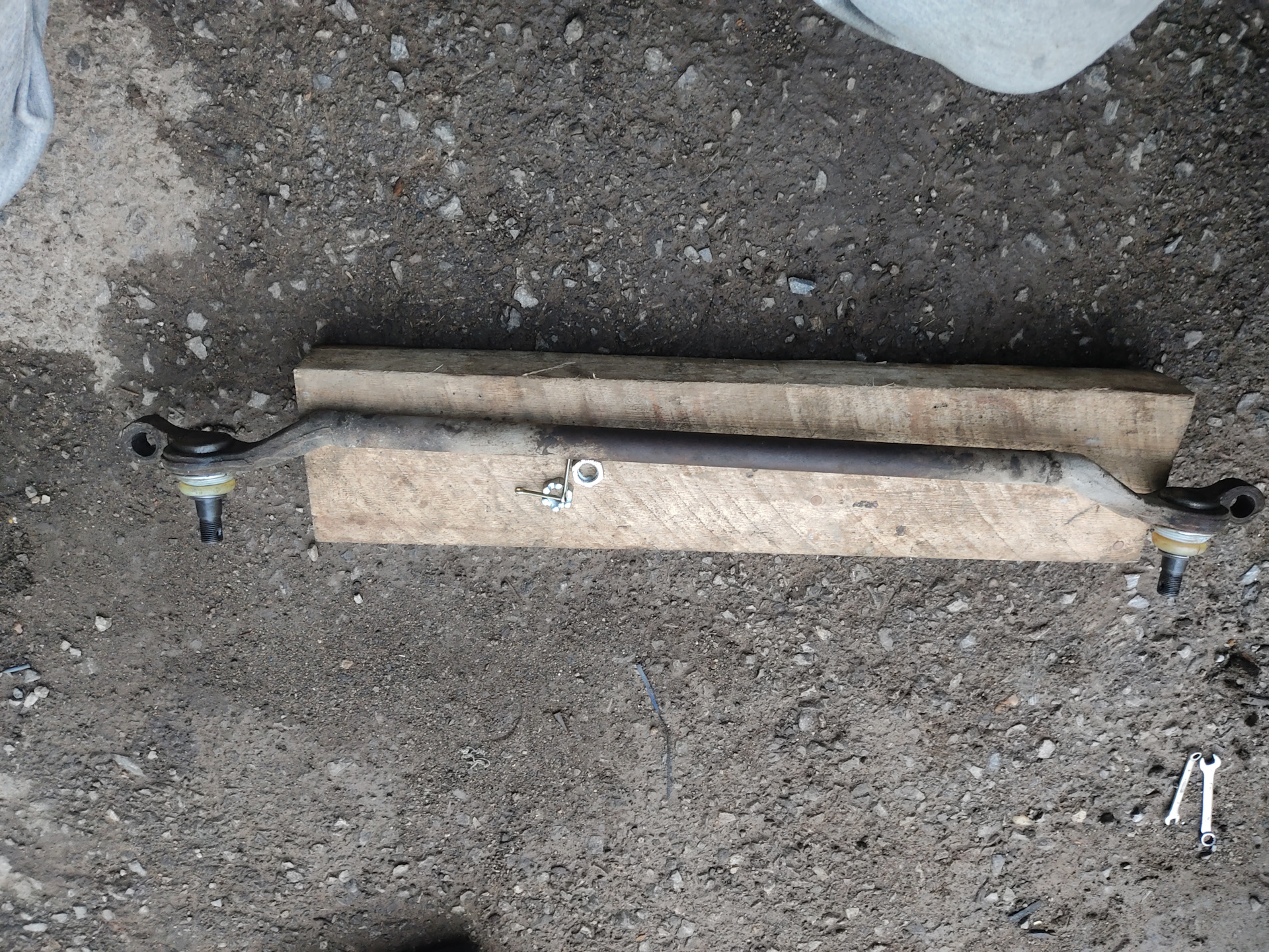 Замена рулевых пальцев. — ГАЗ Соболь, 2,5 л, 2006 года | поломка | DRIVE2