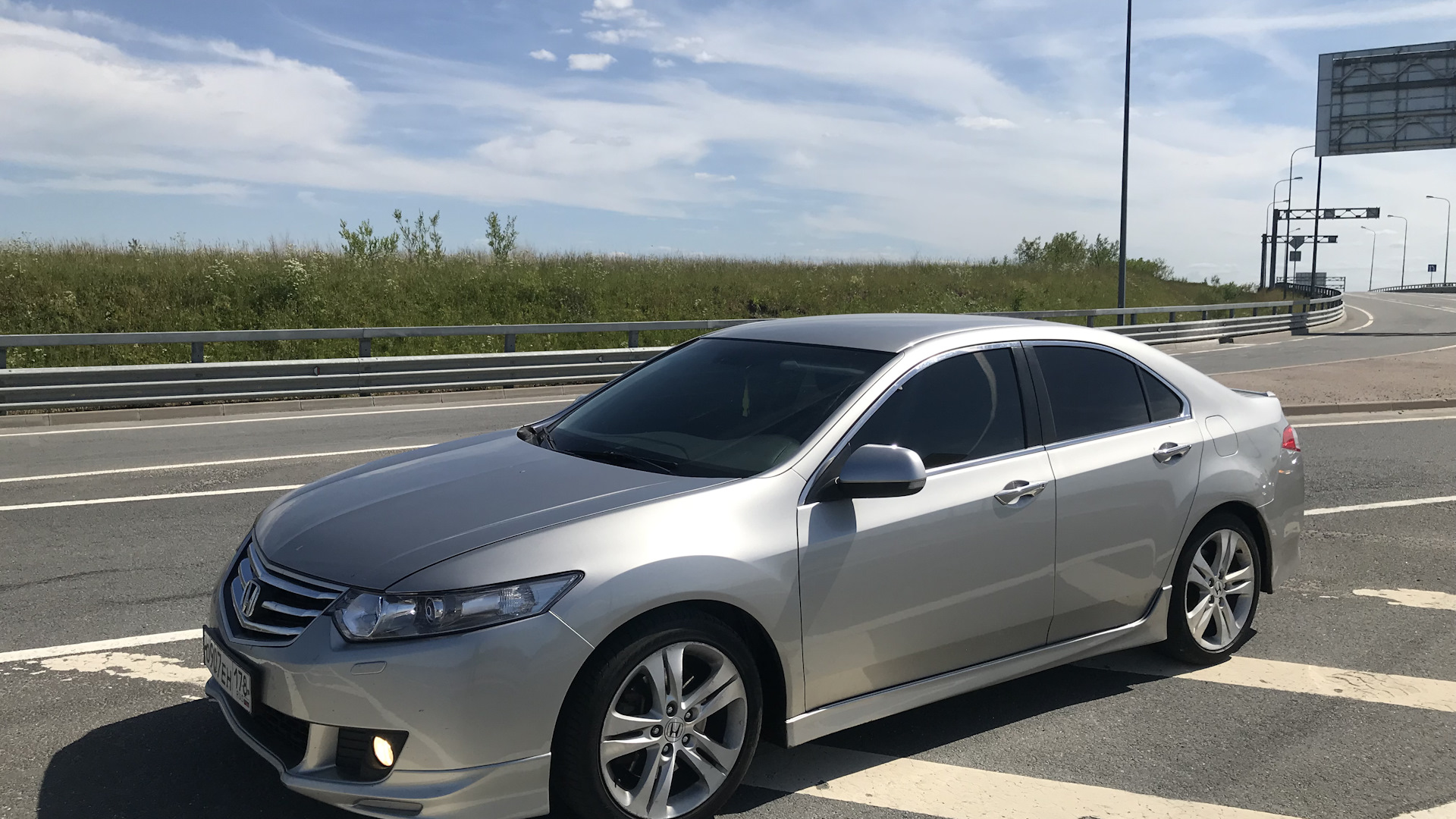 Honda Accord Type s серая