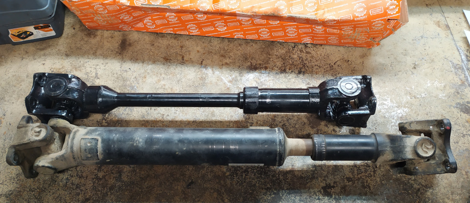 Сверху УАЗ, снизу родной — ТагАЗ Tager 3D