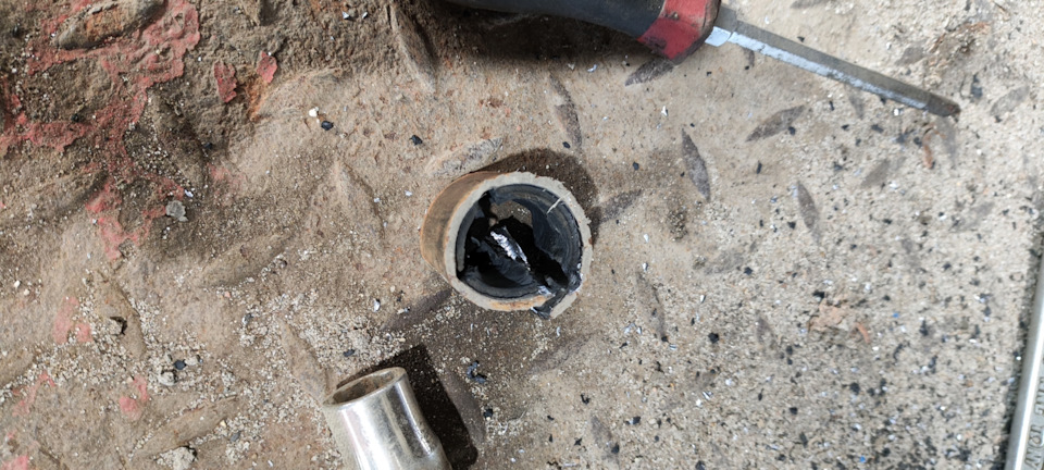 Замена сайлентблоков задних кулаков. — Hyundai Sonata IV (EF), 2 л ...