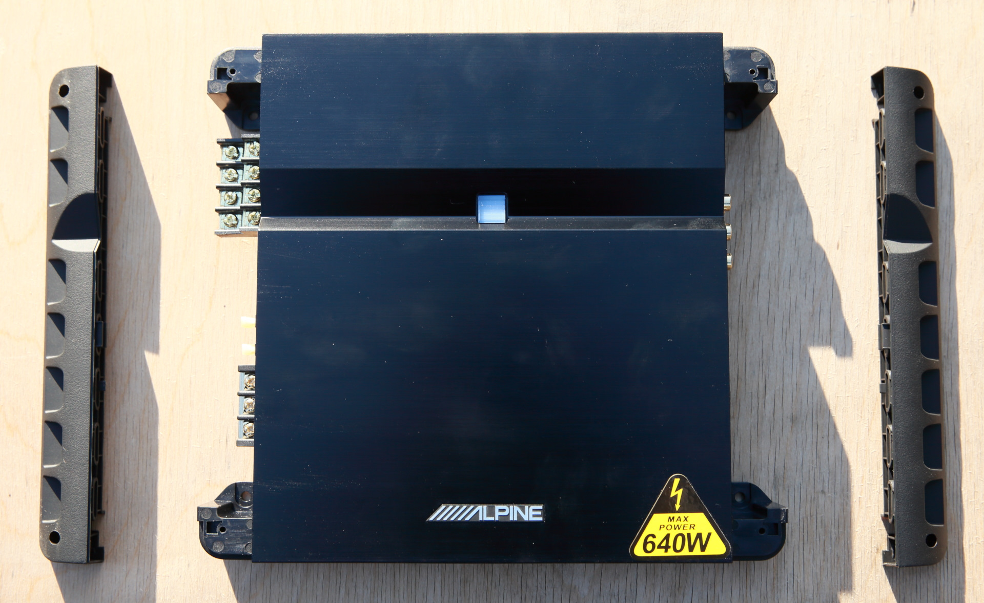 Pmx f640. Alpine pmx f640 внутренности. alpine pmx-f640.