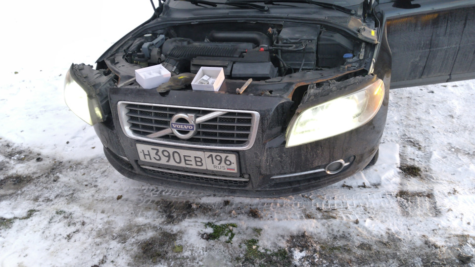 Диоды в место ксеноновых ламп — Volvo S80 (2G), 2,5 л, 2008 года ...
