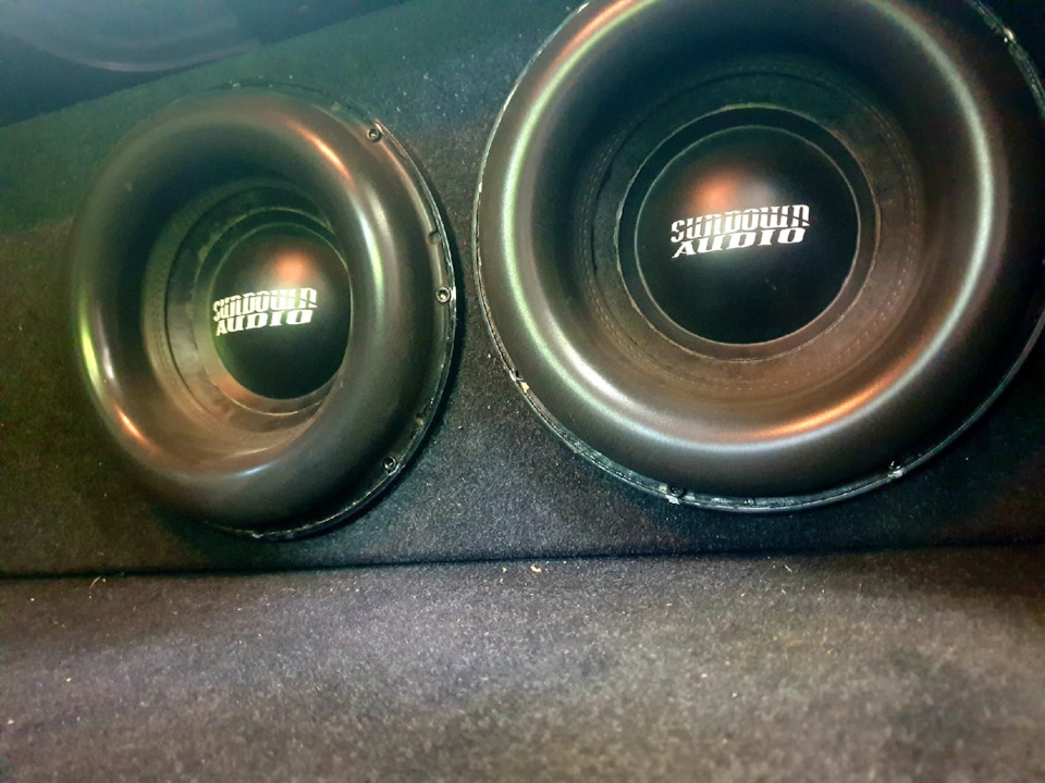 Сабвуферы драйв. Sundown Audio 1.5000. Sundown Audio zv4 12. Sundown Audio zv5 15. Sundown Audio zv6 12 размер.