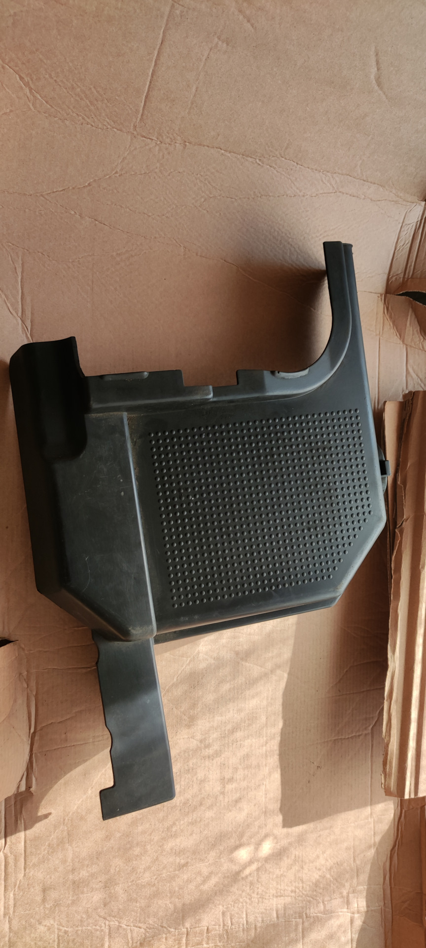 A1111410021 Крышка коллектора впускного Mercedes | Запчасти на DRIVE2