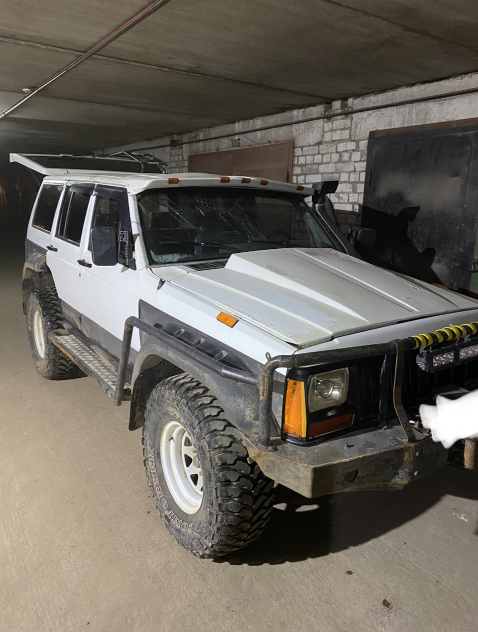 Замена МКПП на АКПП — Jeep Cherokee (XJ), 4 л, 1995 года | тюнинг | DRIVE2