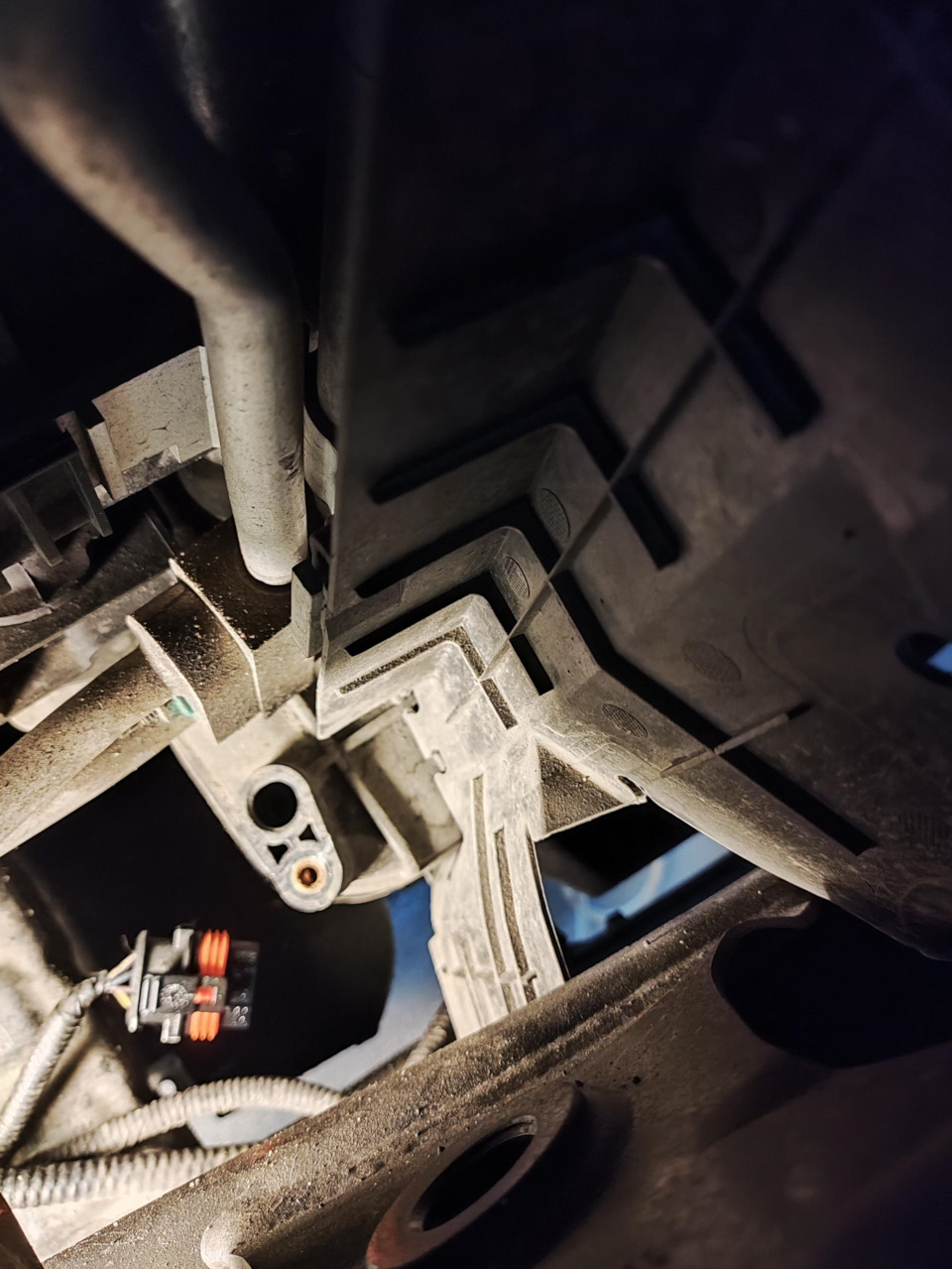 Датчик интеркулера и сетка в бампер. — EXEED TXL, 1,6 л, 2021 года ...