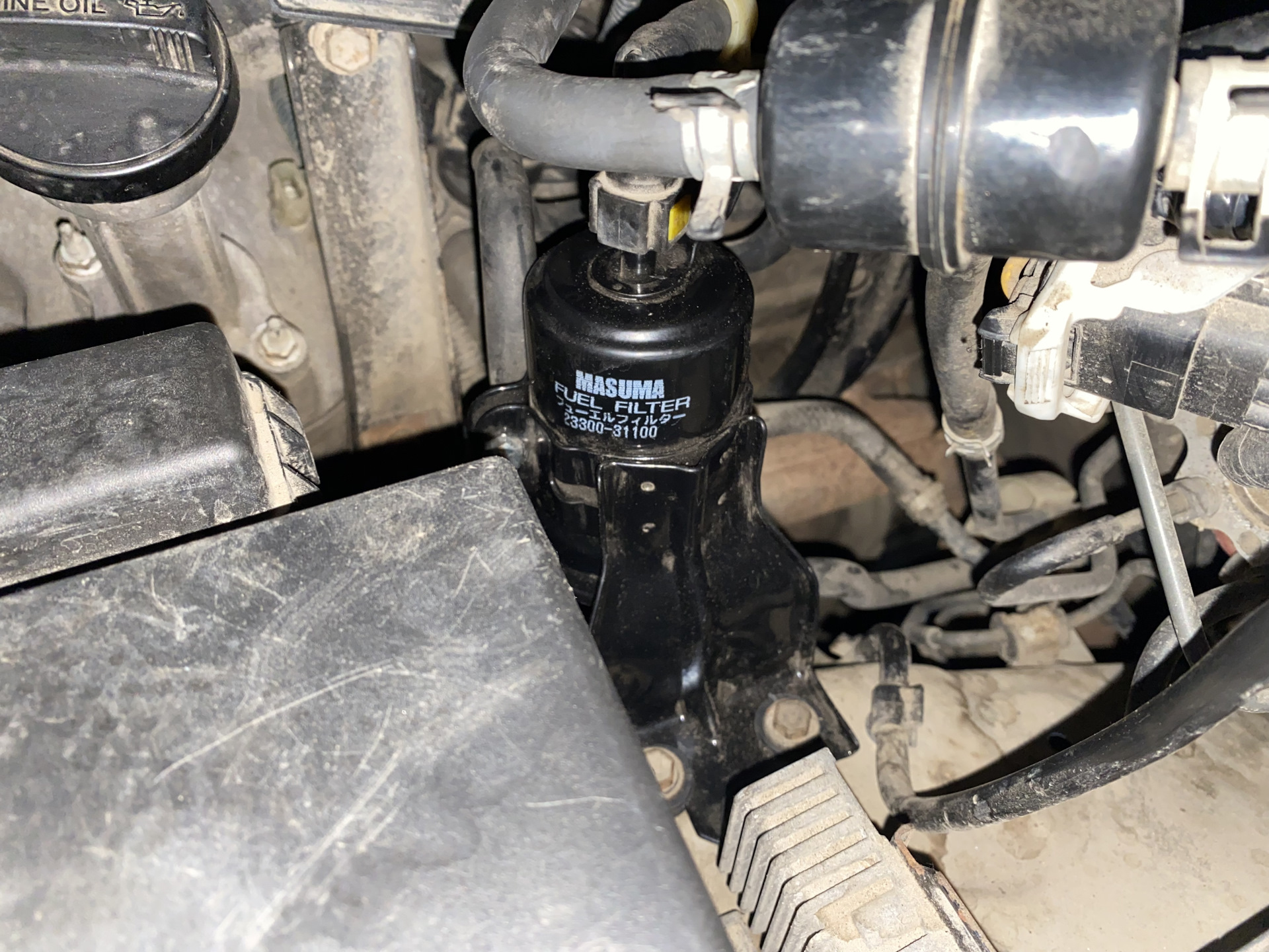 Подкапотный топливный фильтр — Toyota Land Cruiser Prado 120-series, 4 ...