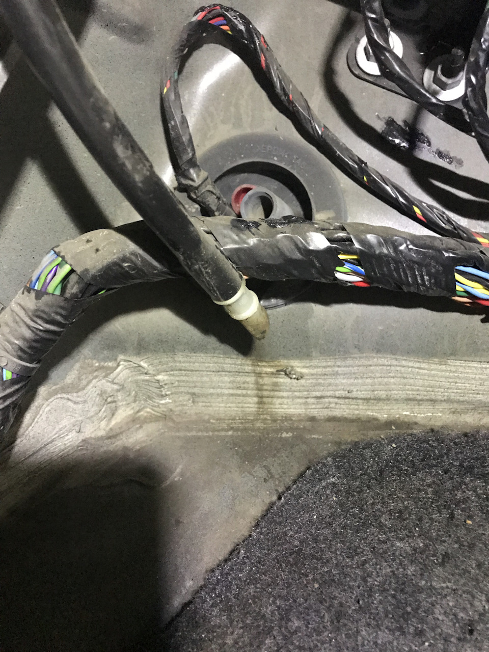 Сырость в багажнике (часть 2) — Cadillac CTS (2G), 3,6 л, 2008 года ...