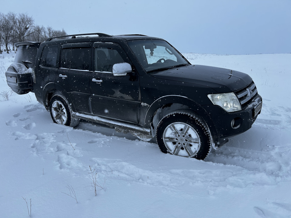 Mitsubishi pajero 4 расход