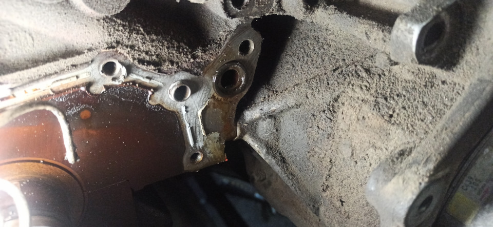 Шкив коленвала и не только… — Mitsubishi Montero Sport, 3 л., 2000 года ...