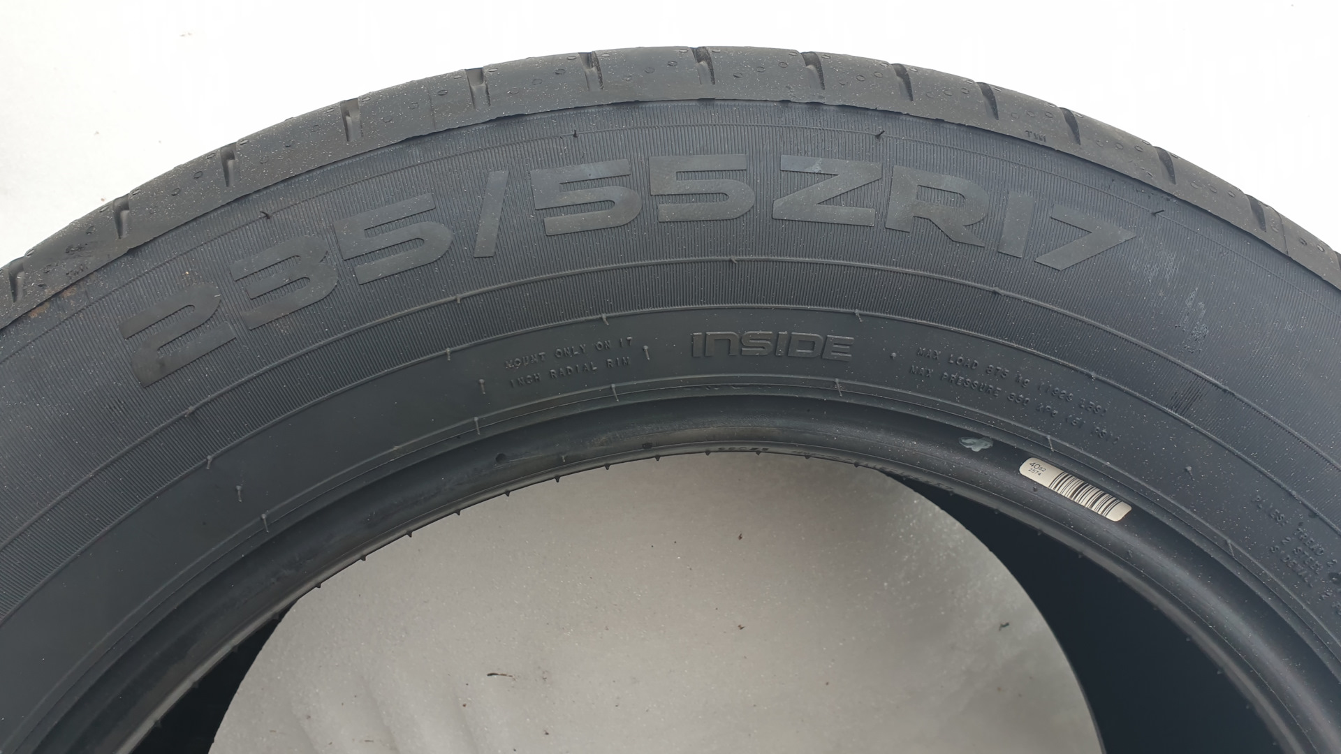 HAKKA BLACK2 235/55/ZR17/103Y EXTRA LOAD — Volkswagen Caravelle (T6), 2 ...