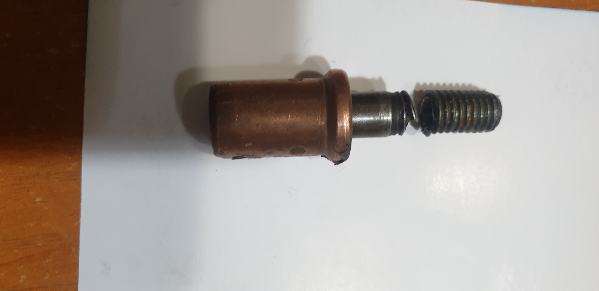 Извлечение сломанной шпильки выпускного коллектора. — DRIVE2